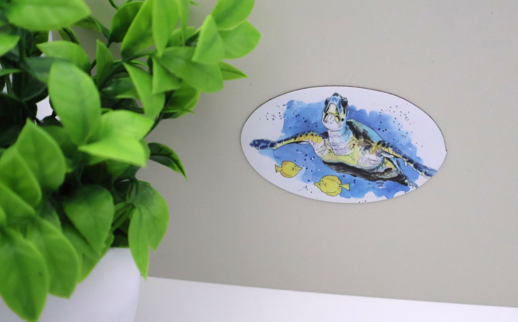 Sea Turtle with Fish Magnet