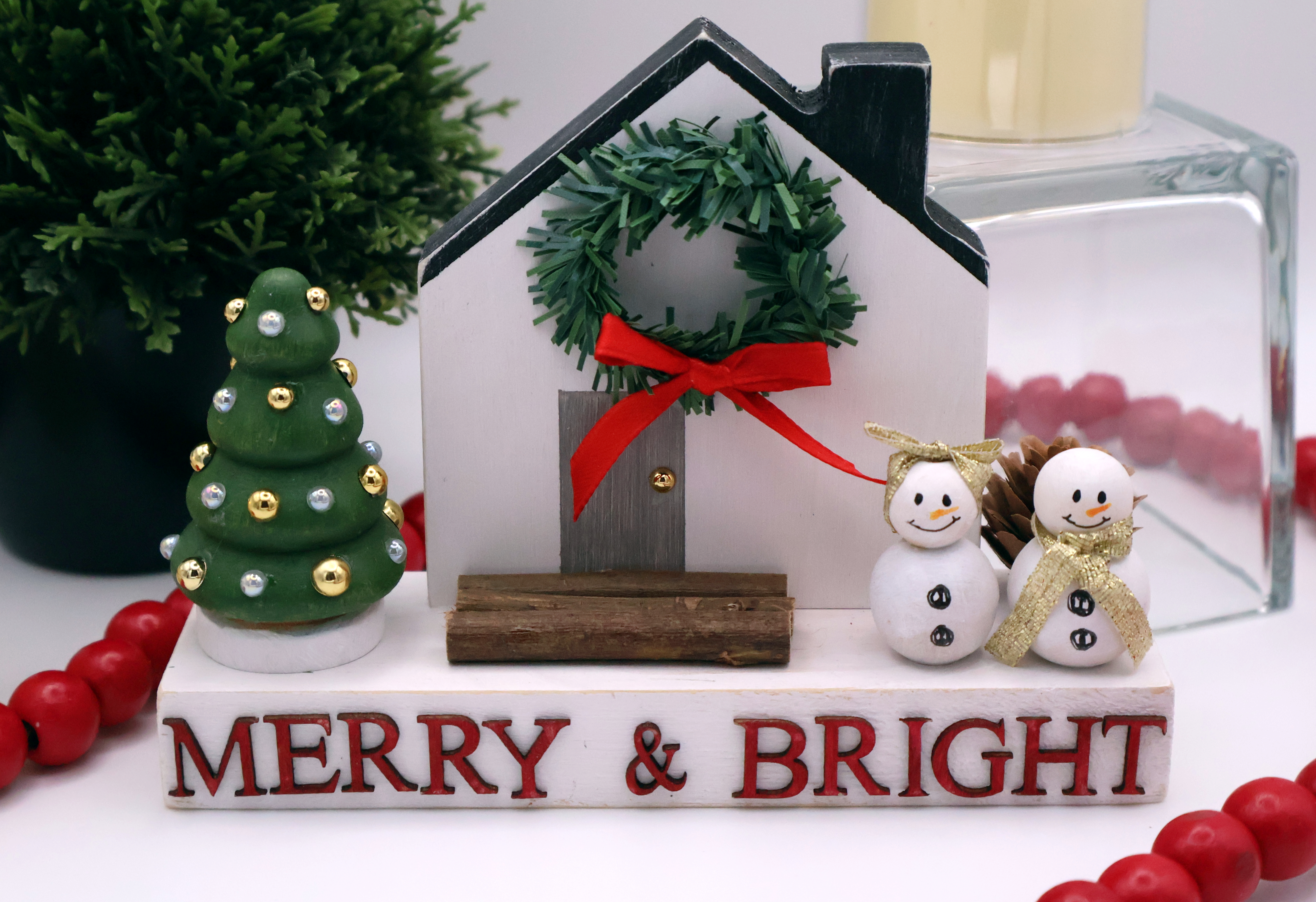 Small Handcrafted Wooden Snowman Scene - Image 2