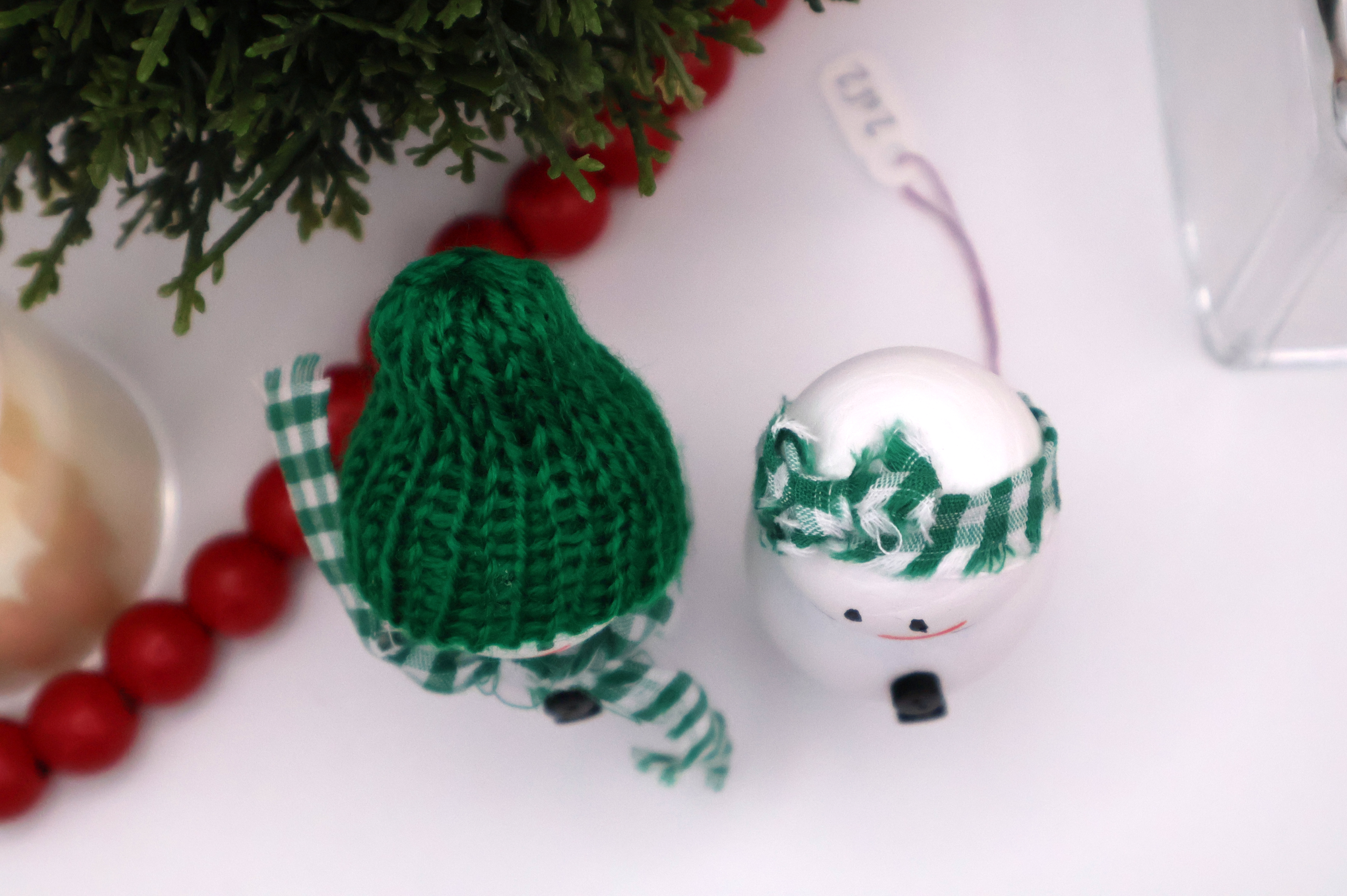 Handcrafted Wooden Snowman Pair - GGR - Image 2